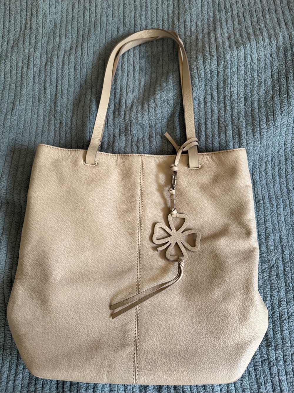 Lucky Brand Cream Pebbled Leather Tote with Floral Charm